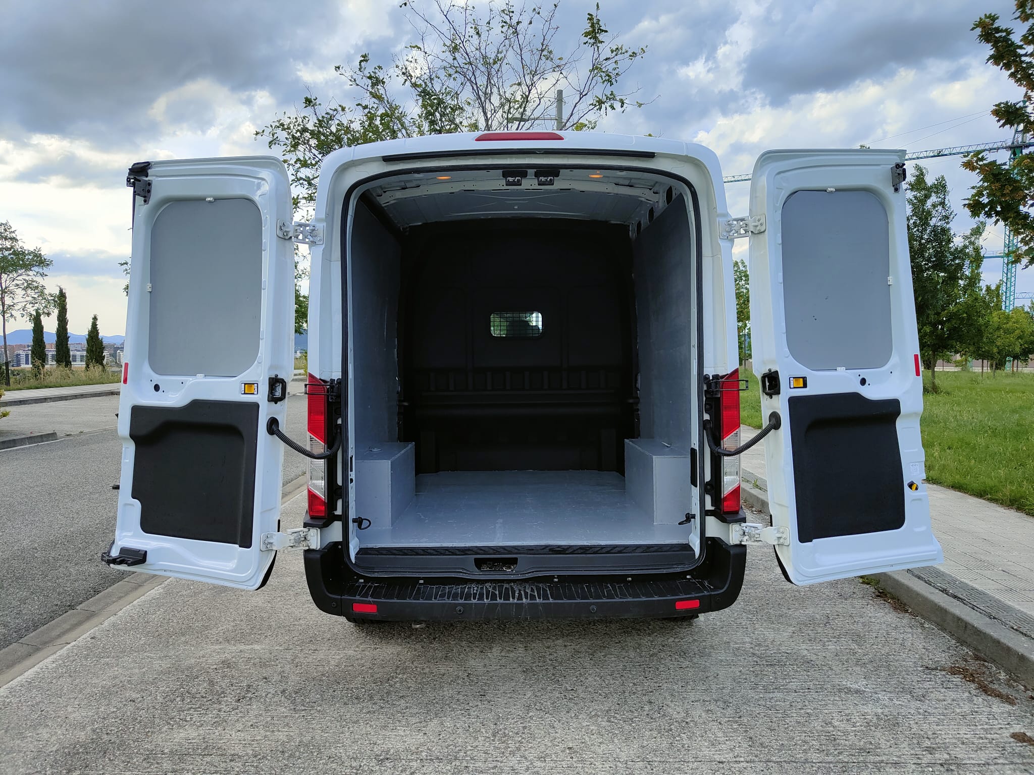 FORD Transit Combi 7 plazas L3H2 2.3 EcoBlue 130cv