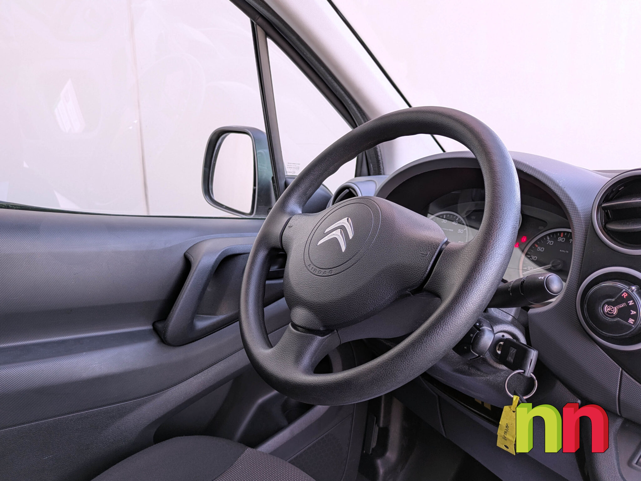 CITROEN Berlingo Talla XL 3 Plazas AUTO 1.6BlueHDI 100cv + NAVI