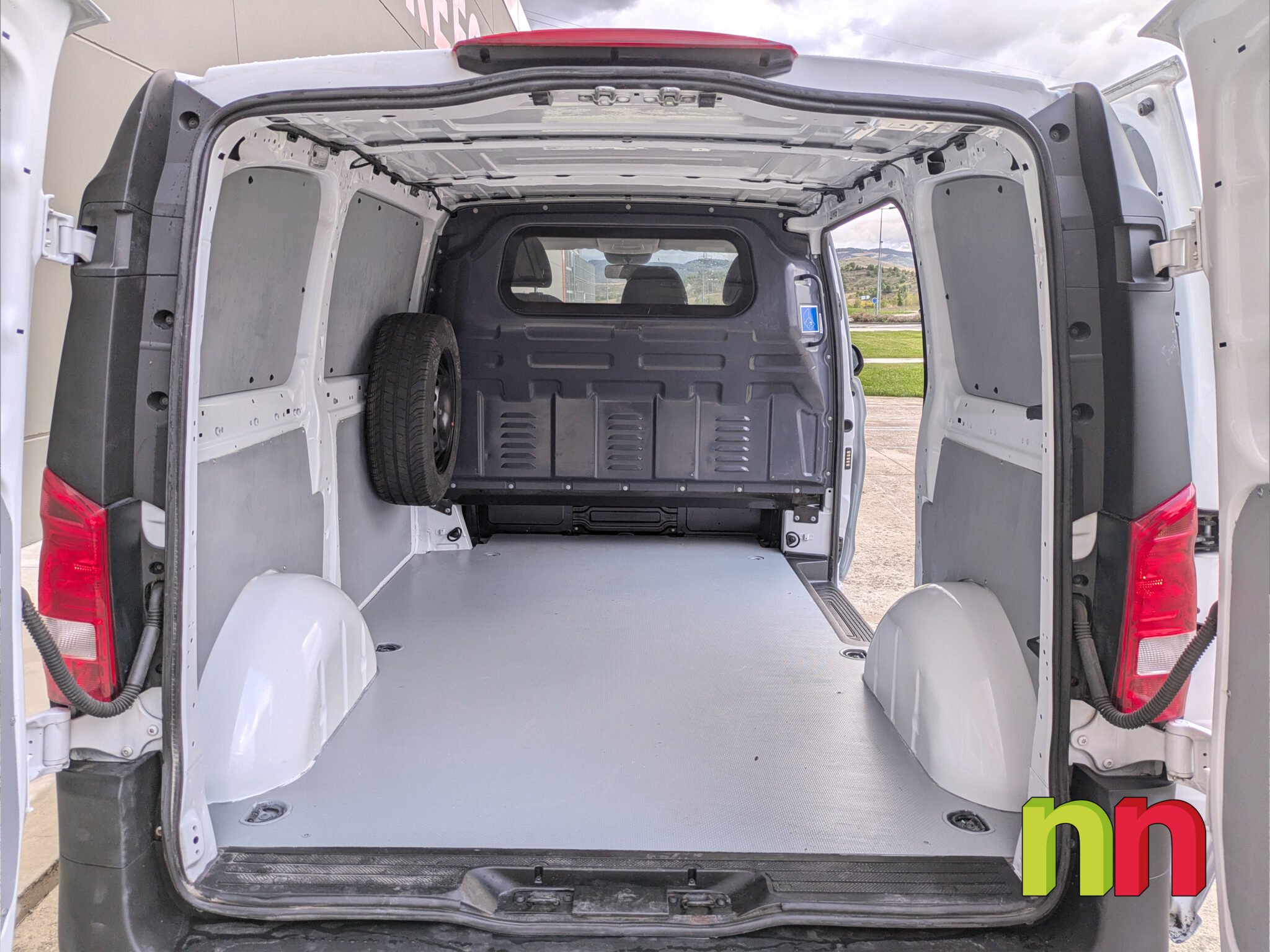 MERCEDES Vito Compact AUTO 114CDI 136cv + NAVI