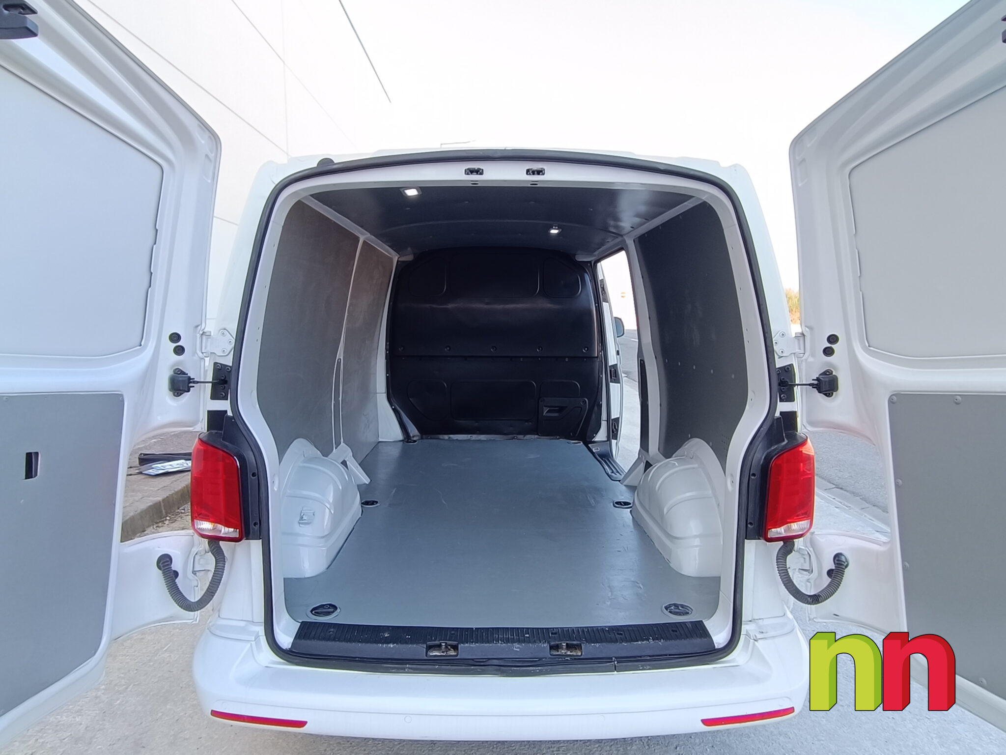 VOLKSWAGEN Transporter L1H1 4MOTION FG 2.0TDi 150cv