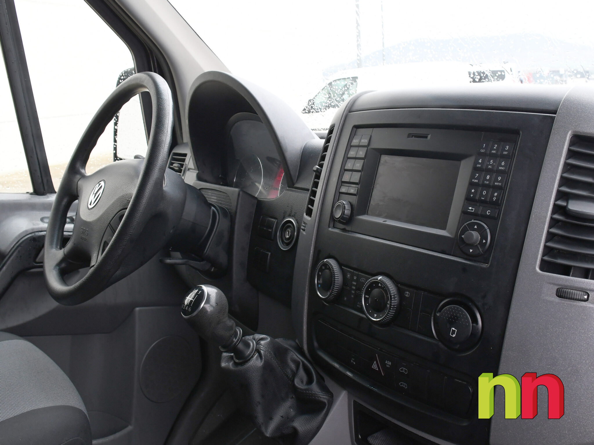 VOLKSWAGEN Crafter L1H1 FG35 2.0TDI 136cv + NAVI