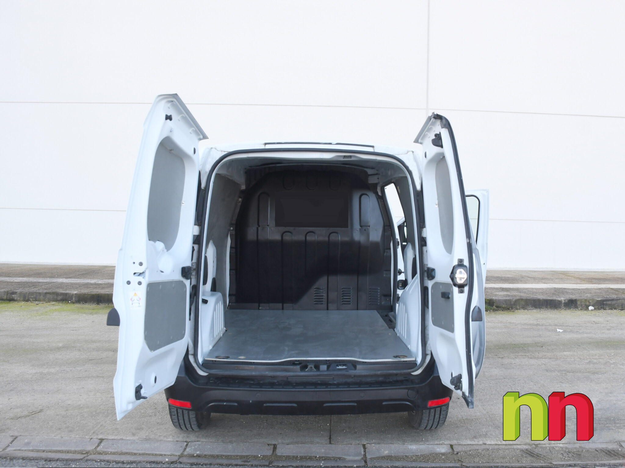 RENAULT Kangoo III Grand Confort 1.5 DCI 115CV 3 Asientos delanteros