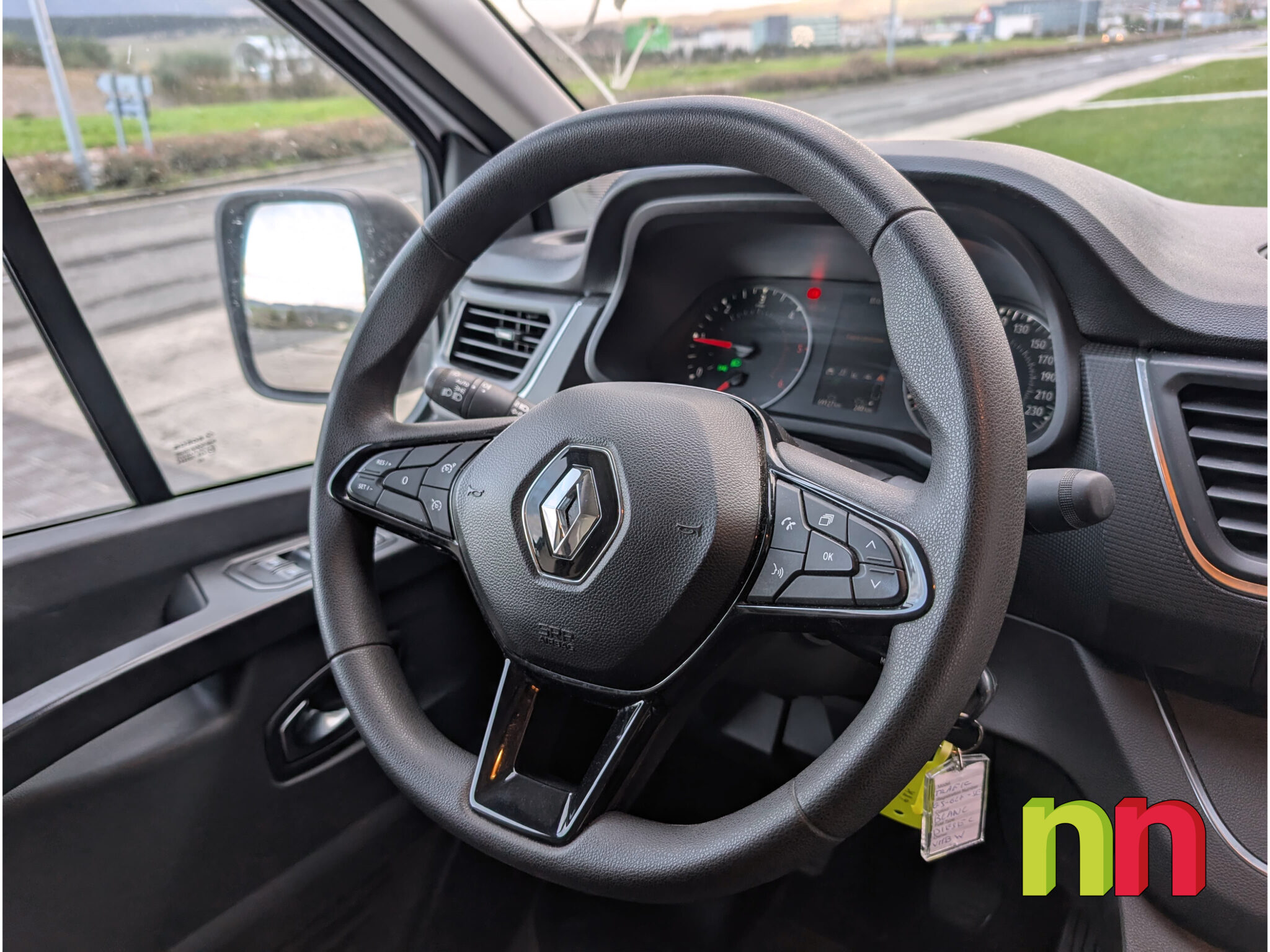 RENAULT Trafic L2H1 FG30 2.0Blue DCI 130cv + NAVI