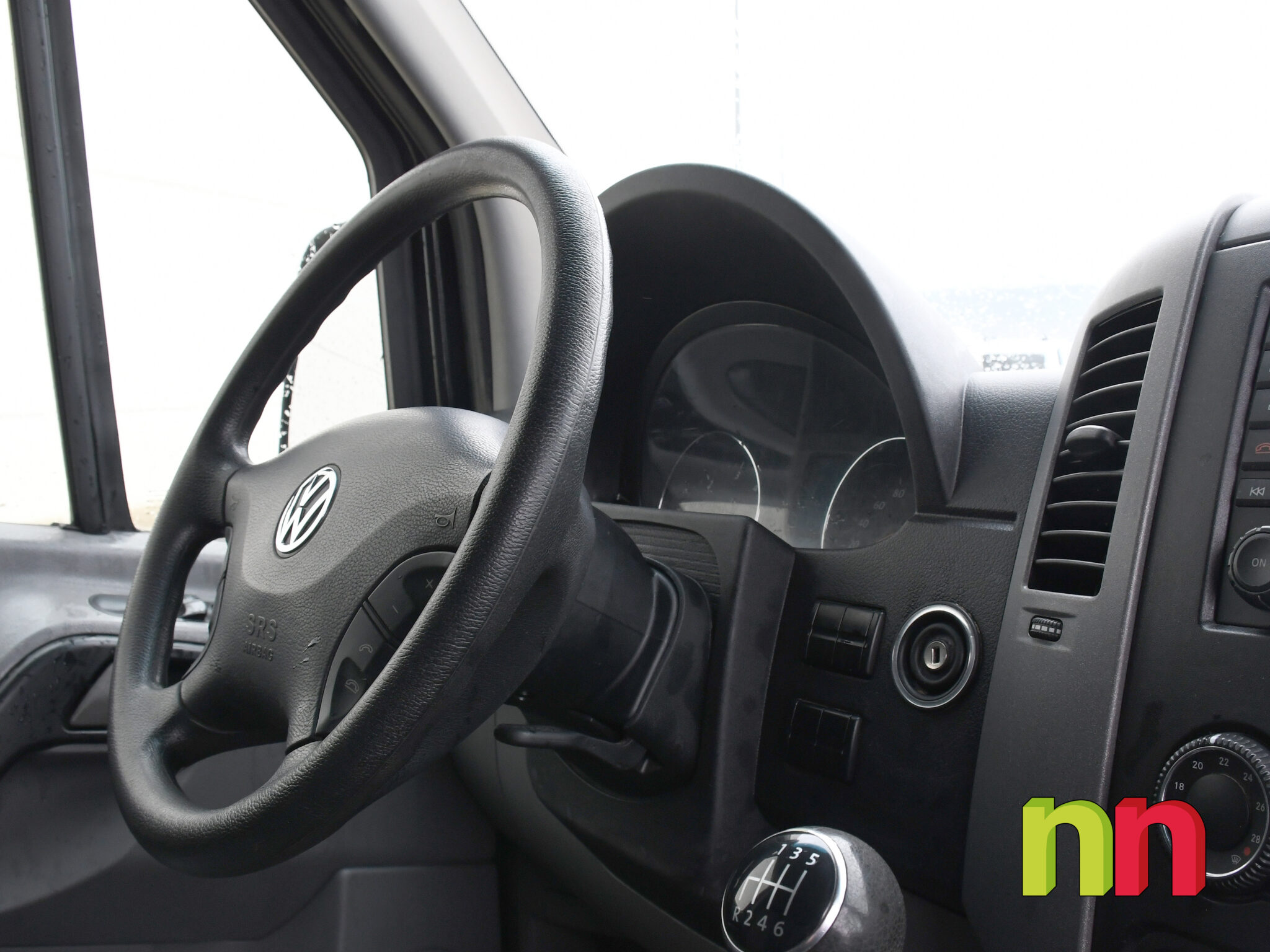 VOLKSWAGEN Crafter L1H1 FG35 2.0TDI 136cv + NAVI
