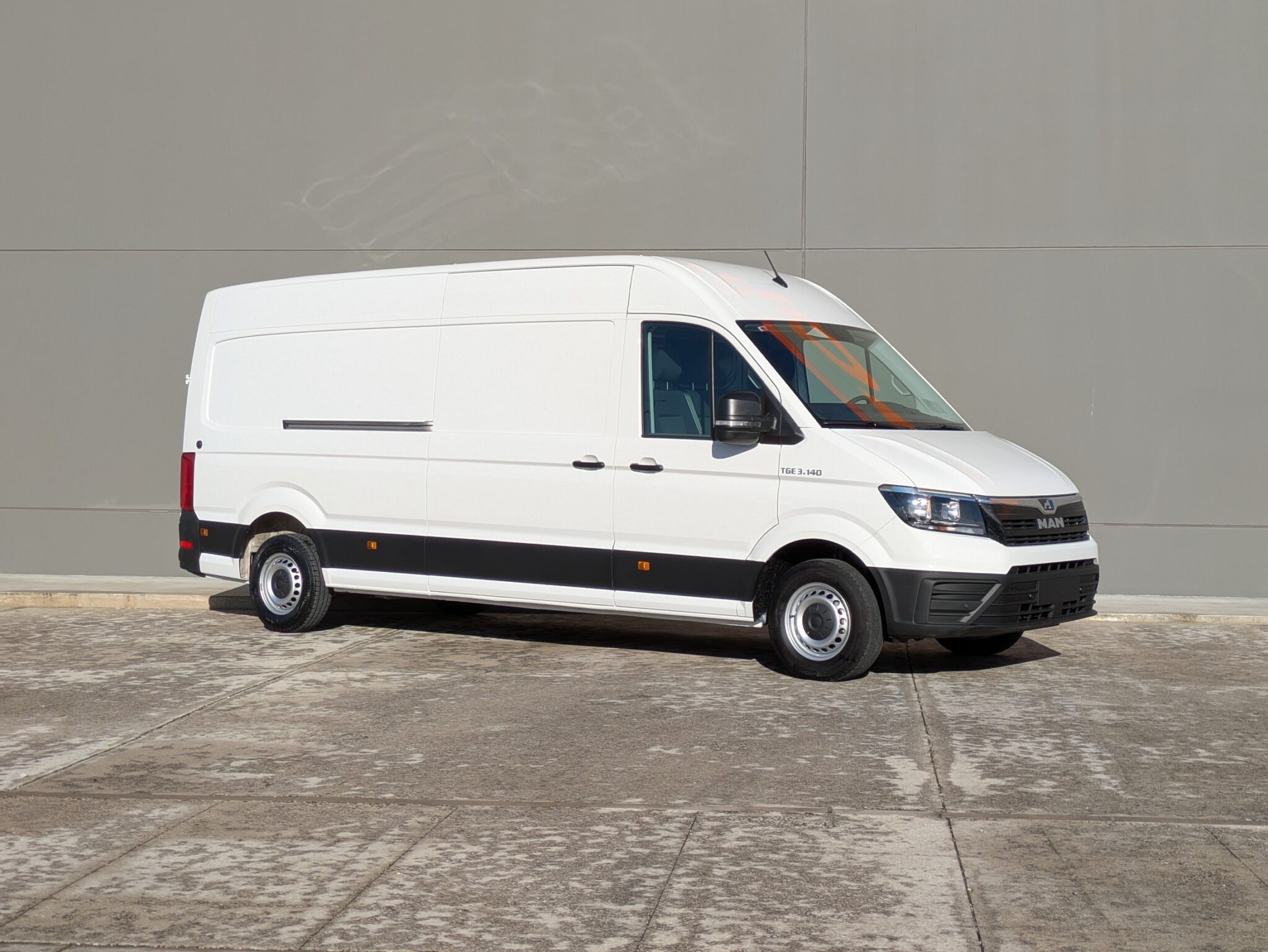 MAN TGE L4H2 3140 FG3.5t 14M3 2.0TDI 140CV + NAVI