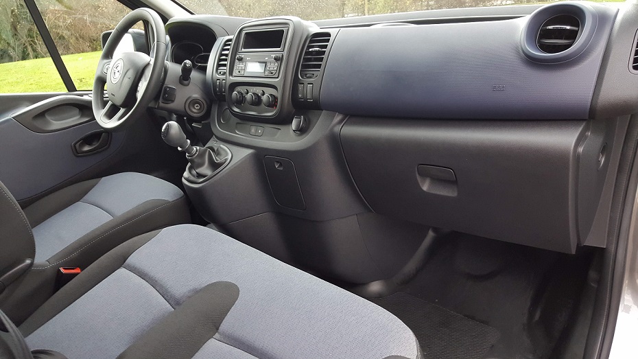 OPEL Vivaro Combi 9 L2H1 FG27 1.6CDTI BiTurbo 120cv
