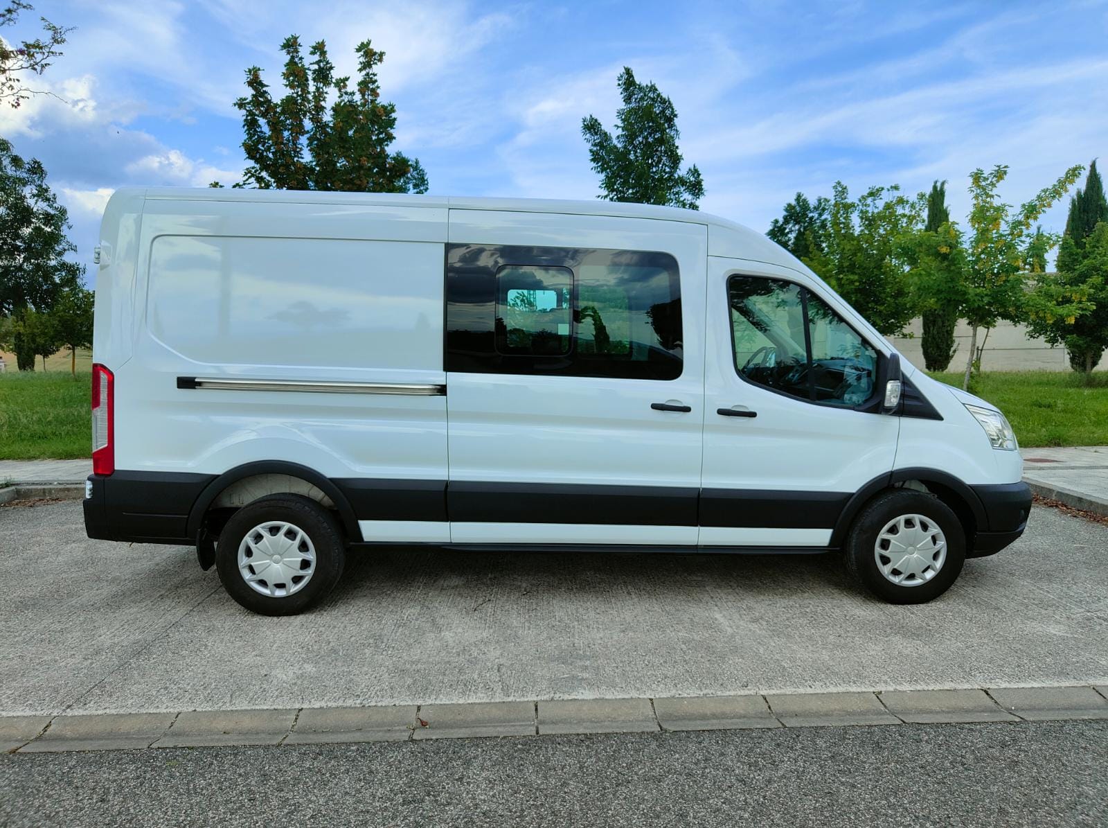 FORD Transit Combi 7 plazas L3H2 2.3 EcoBlue 130cv