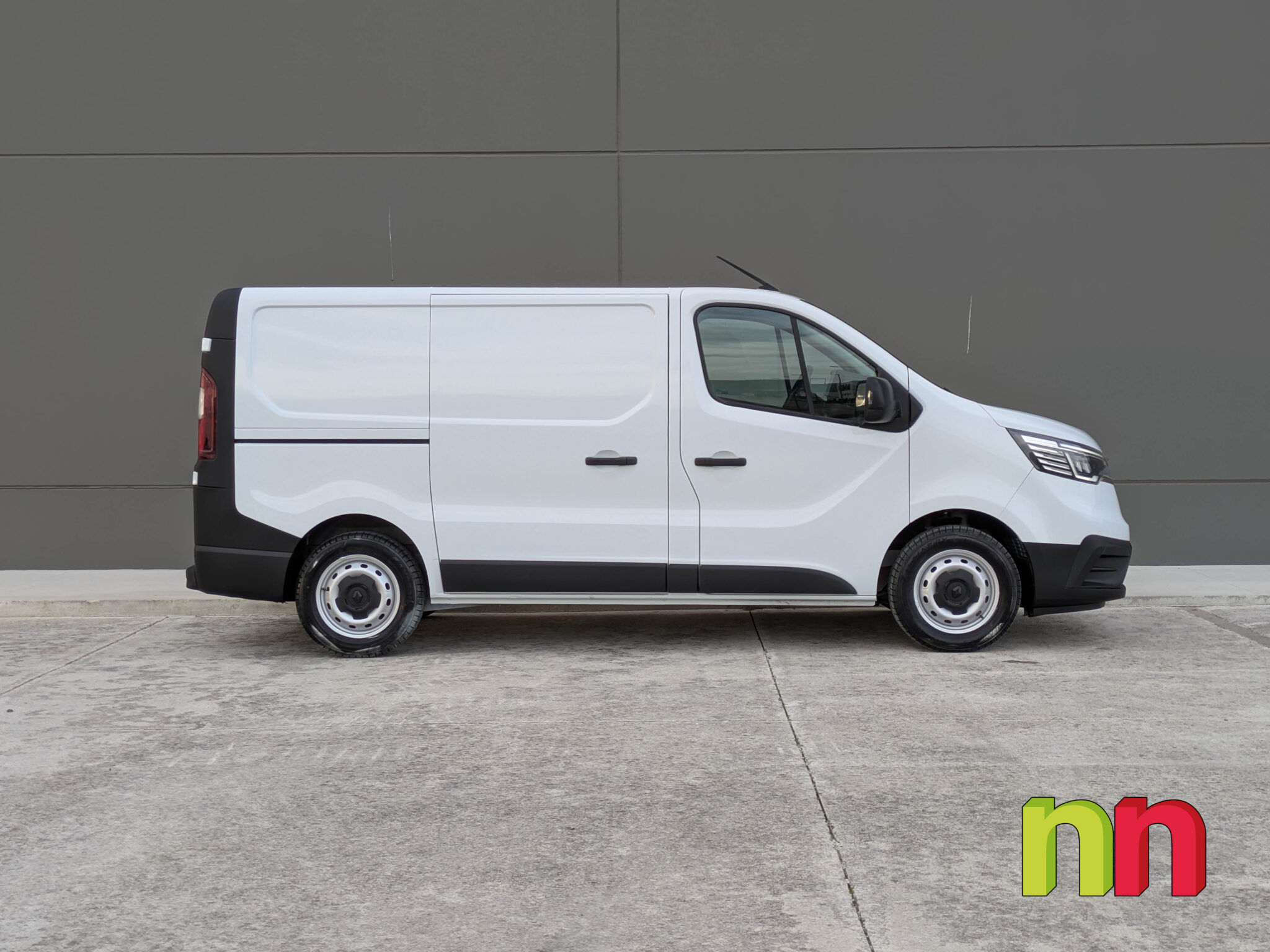 RENAULT Trafic L1H1 FG 3T 2.0dCI 130cv + NAVI