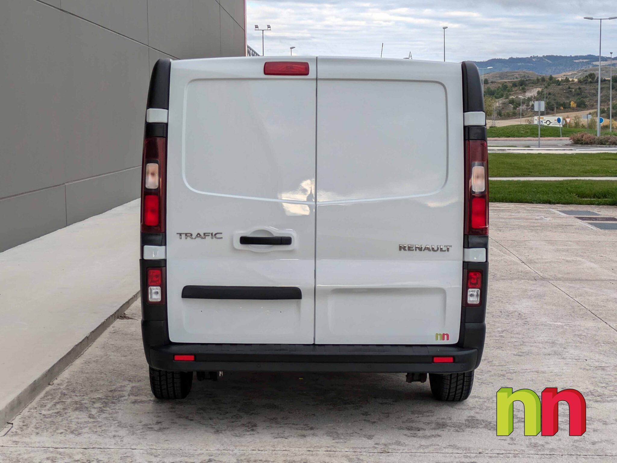 RENAULT Trafic L2H1 FG30 2.0Blue DCI 130cv + NAVI