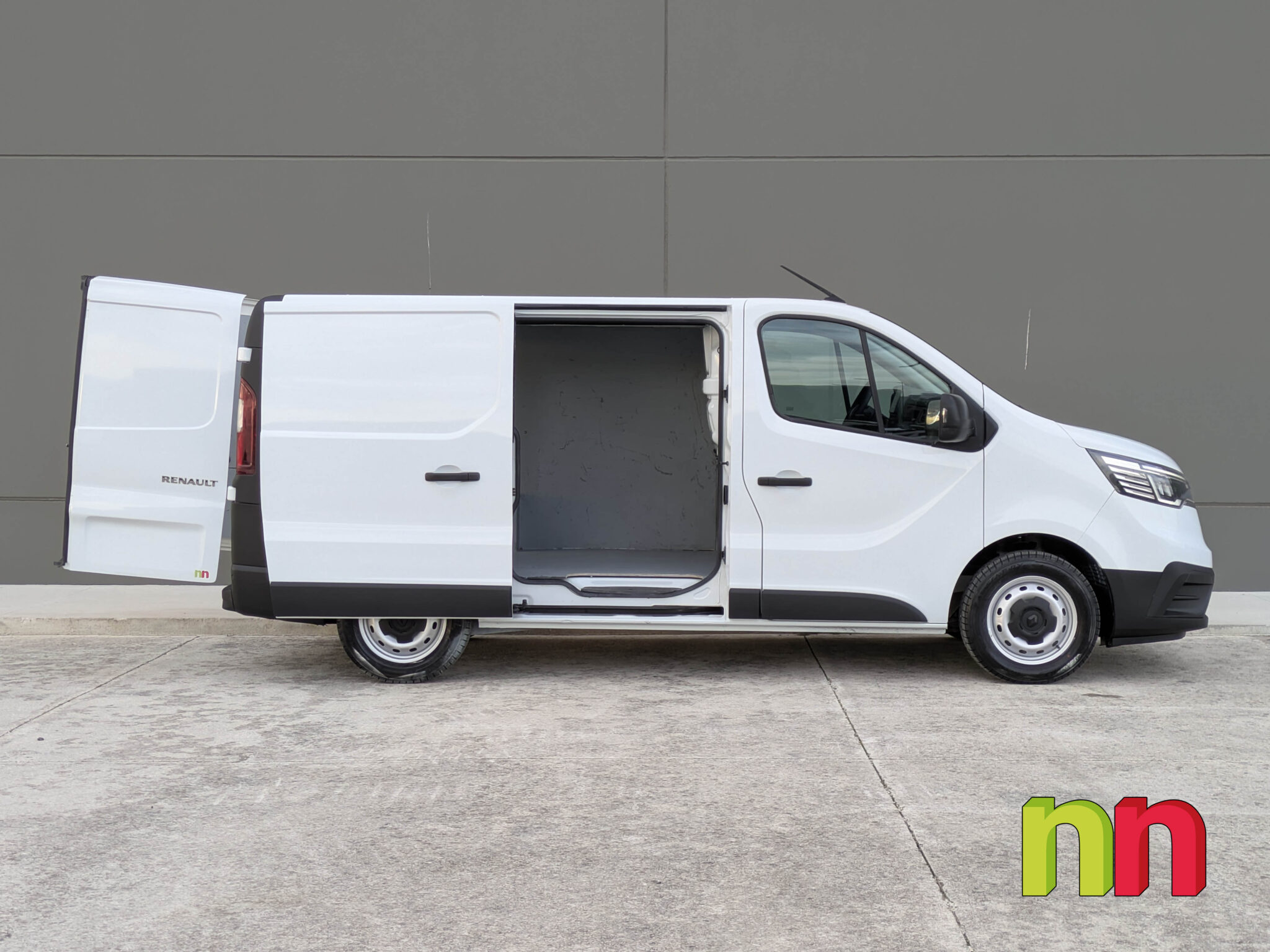 RENAULT Trafic L1H1 FG 3T 2.0dCI 130cv + NAVI