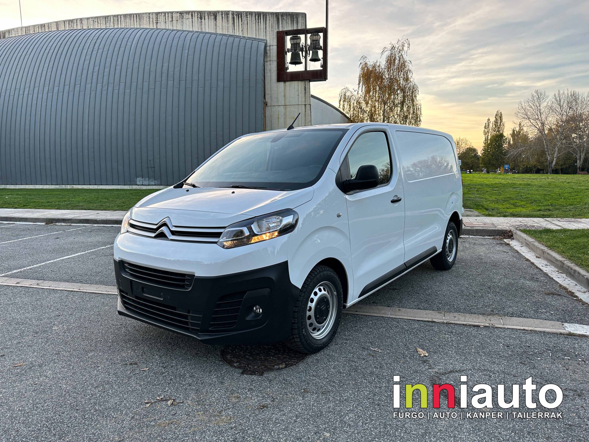 CITROEN Jumpy 3 Talla M AUTO 2.0BlueHDI 120cv + NAVI