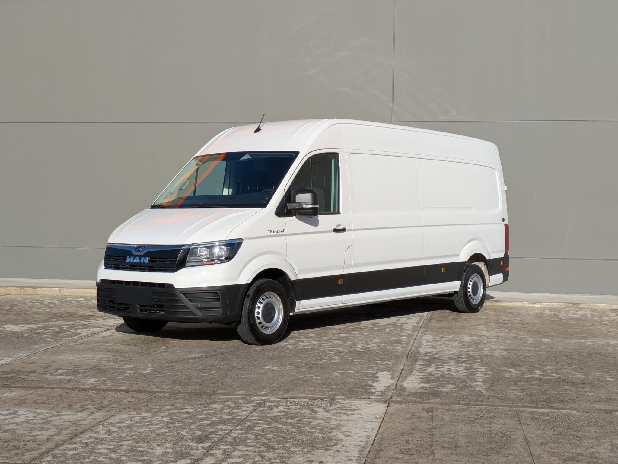 MAN TGE L4H2 3140 FG3.5t 14M3 2.0TDI 140CV + NAVI