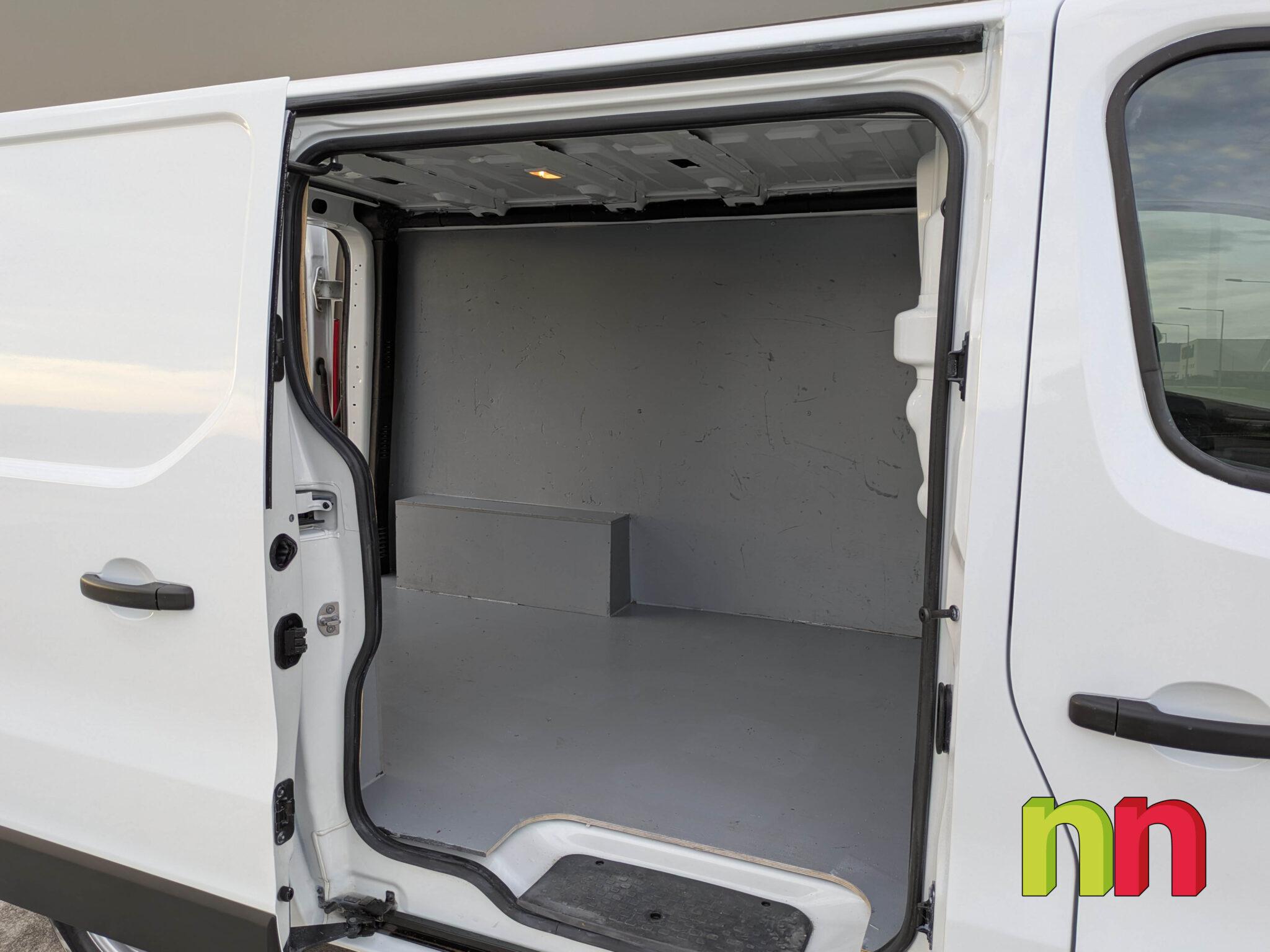 RENAULT Trafic L1H1 FG 3T 2.0dCI 130cv + NAVI