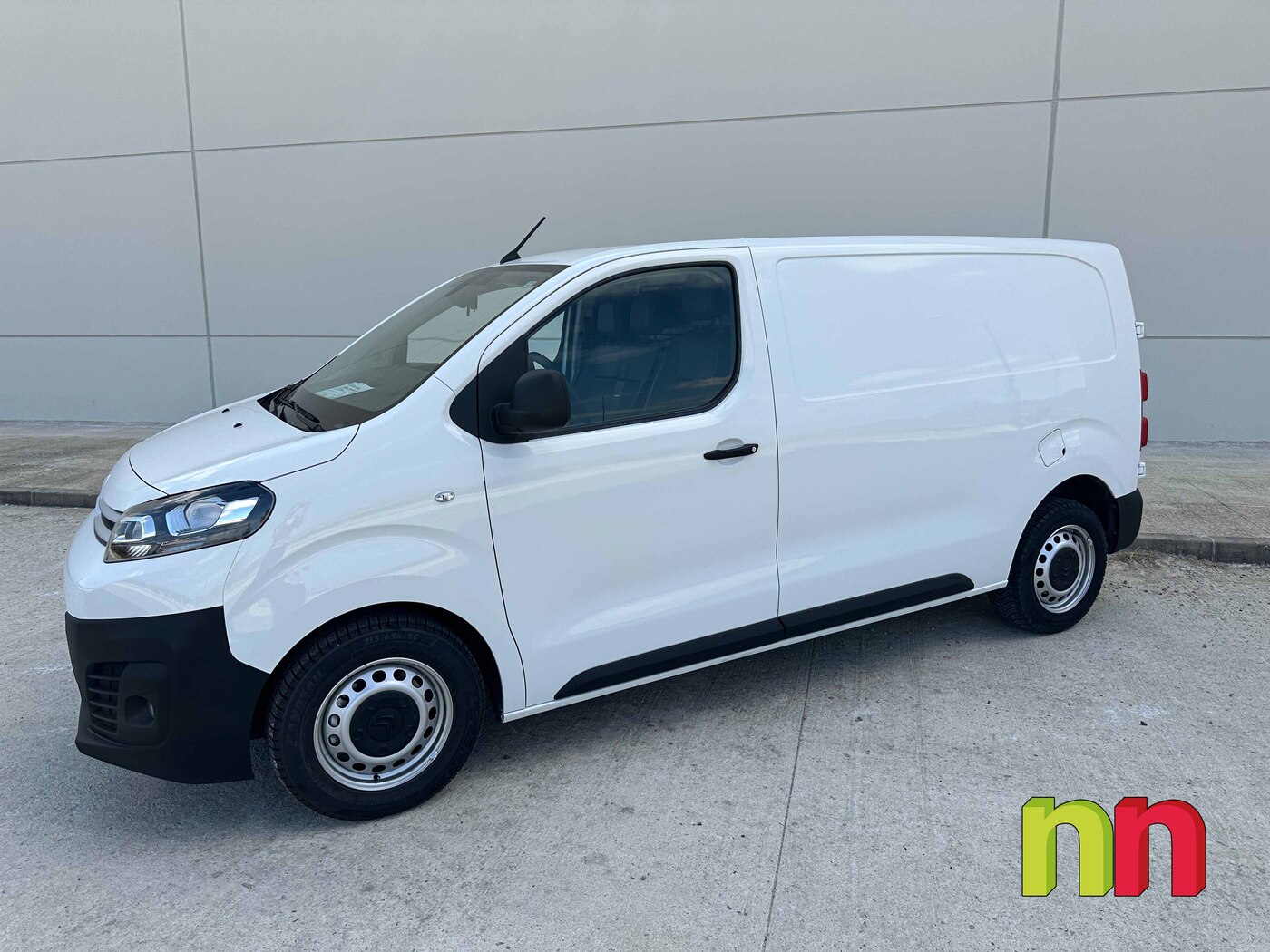 CITROEN Jumpy 3 Talla M 2.0BlueHDI 120cv + NAVI