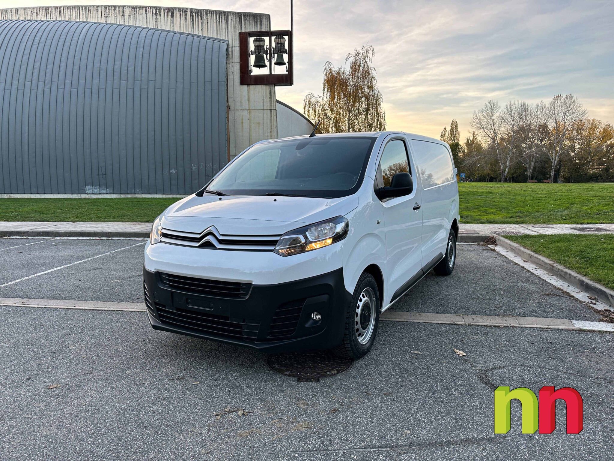 CITROEN Jumpy 3 Talla M AUTO 2.0BlueHDI 120cv + NAVI
