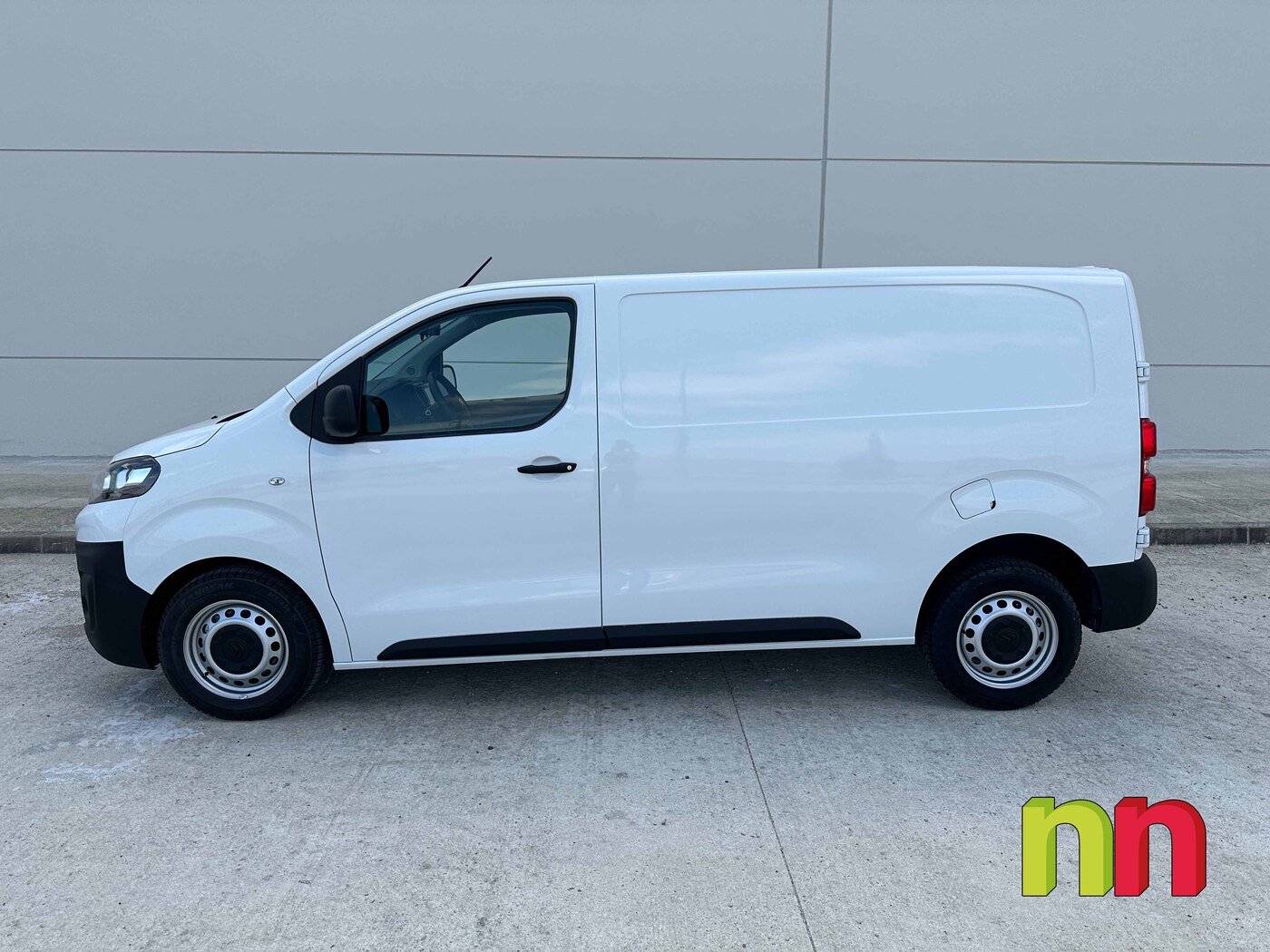 CITROEN Jumpy 3 Talla M 2.0BlueHDI 120cv + NAVI