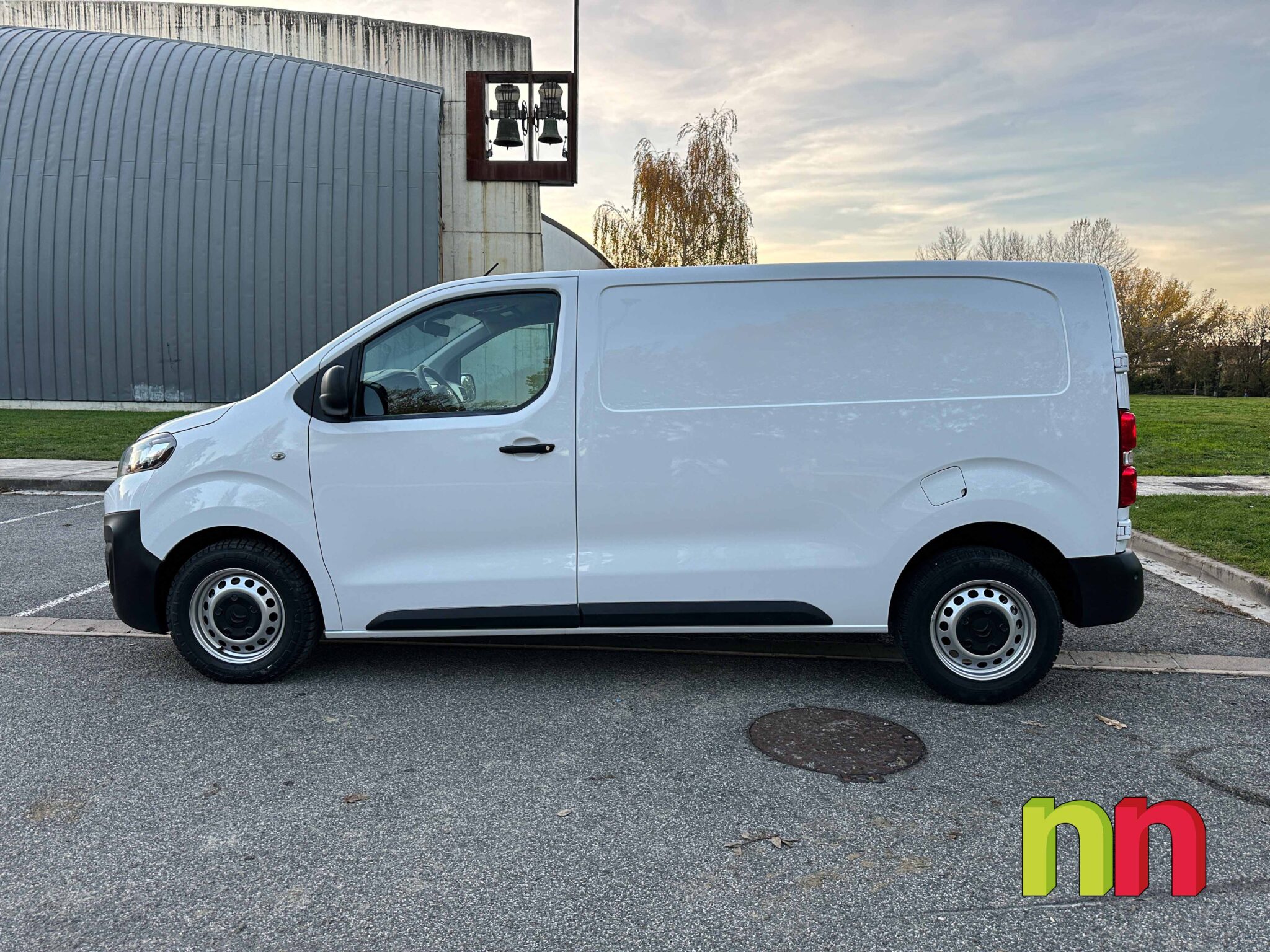 CITROEN Jumpy 3 Talla M AUTO 2.0BlueHDI 120cv + NAVI