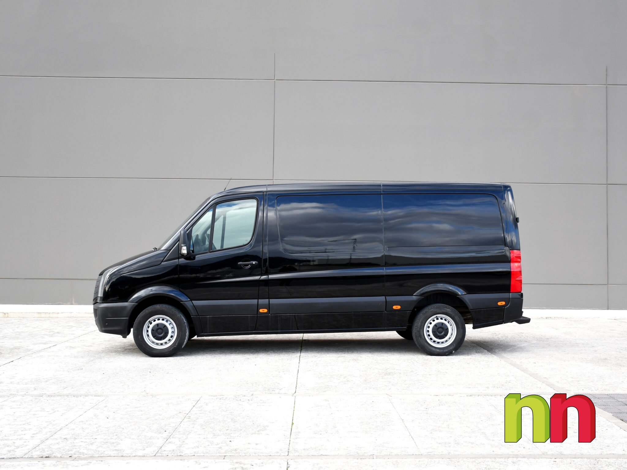 VOLKSWAGEN Crafter L1H1 FG35 2.0TDI 136cv + NAVI