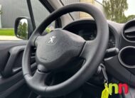 PEUGEOT Partner Talla M FG AUTO 1.6HDI 100cv + NAVI