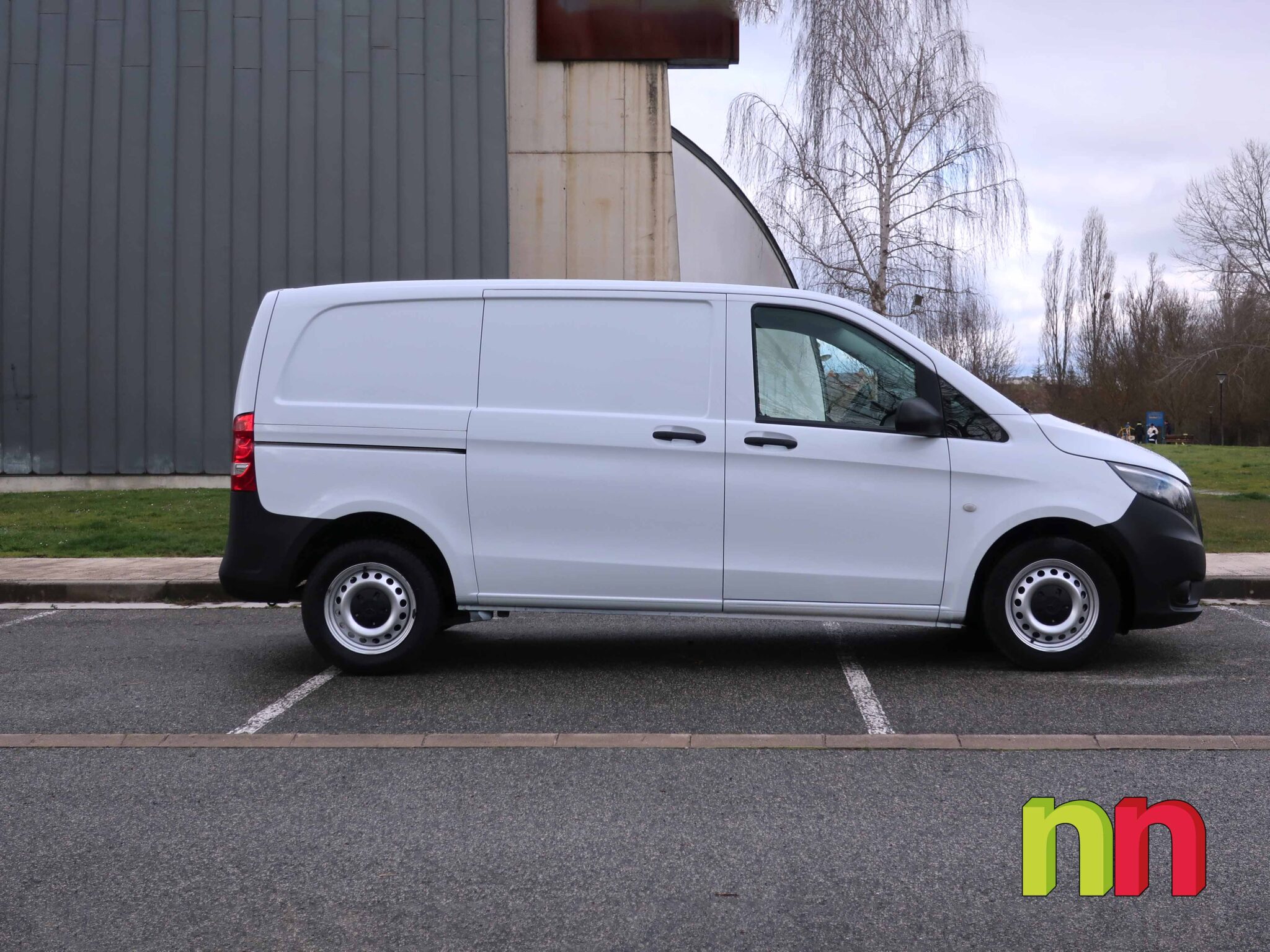 MERCEDES Vito Compact FG AUTO 114CDI 136cv + DOS PLAZAS + DOBLE PUERTA LATERAL