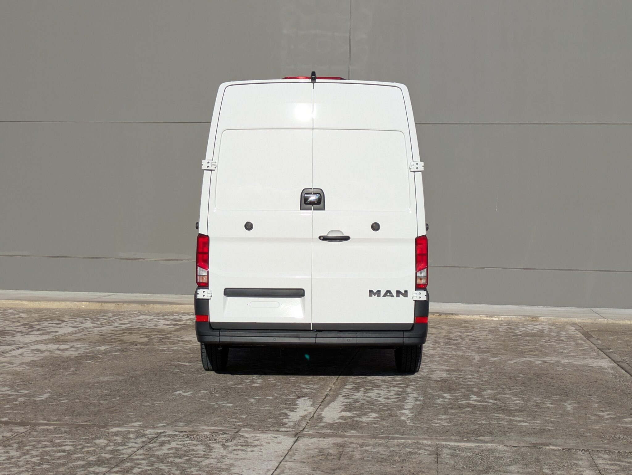 MAN TGE L4H2 3140 FG3.5t 14M3 2.0TDI 140CV + NAVI