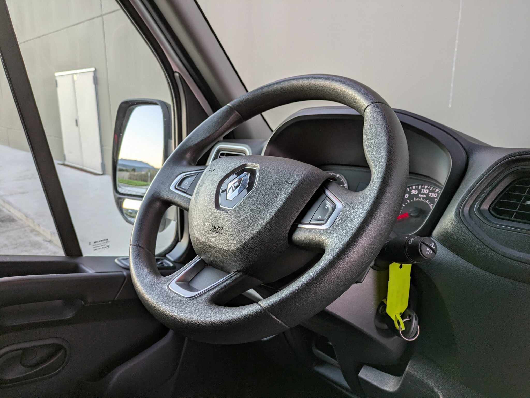 RENAULT Master L3H2 FG35 2.3DCI 135cv + NAVI